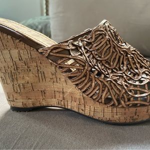 Henry Ferrera Slip On Cork Wedge Platform Sandals Tan 3” Heel Womens Size 8.5.